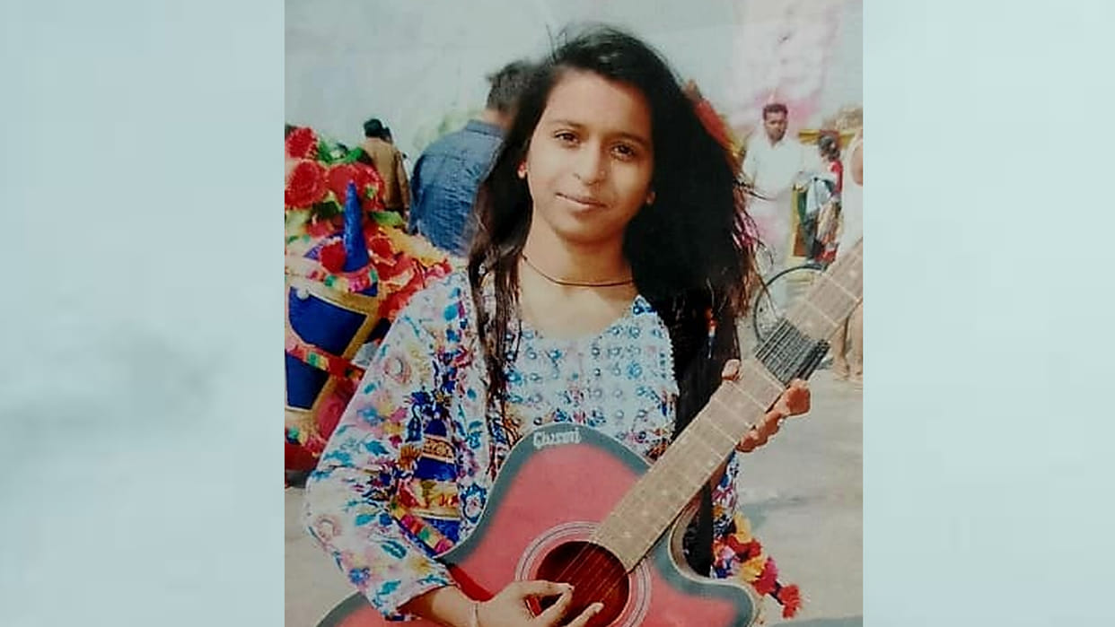 Farrukhabad: Brother had strangled sister with a towel, sister-in-law had held her hands