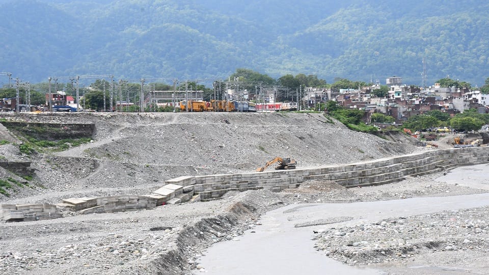 Continuous rain poses a threat to the international stadium in haldwani