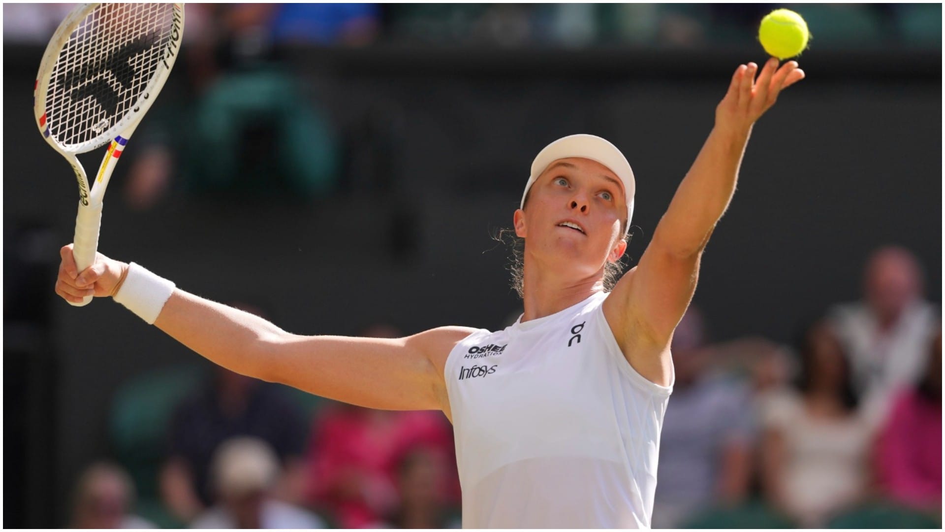 Amanda Anisimova upsets No. 1 Aryna Sabalenka at Wimbledon, will face Iga Swiatek in grand slam final