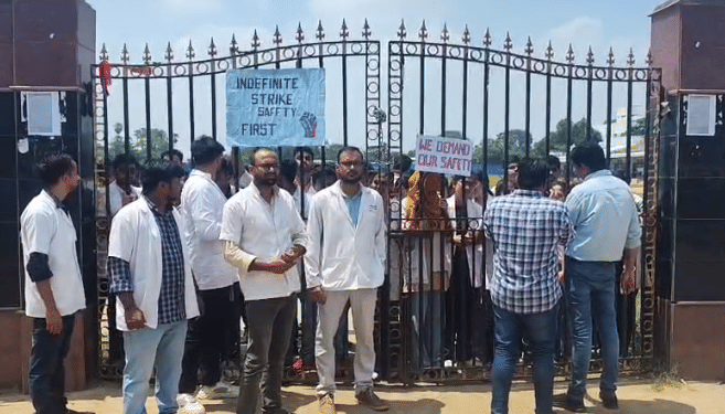 Bihar: Veterinary college students go on indefinite strike, demanding security; a student was shot