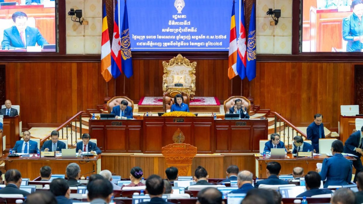 Cambodian lawmakers pass constitutional amendment allowing government to revoke citizenship