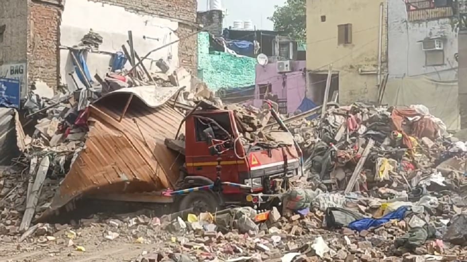 A building collapsed near Delhi's Azad Market