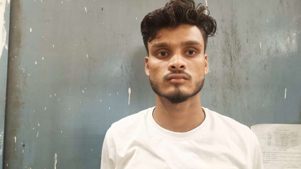 Bihar News: Fake candidate caught in Home Guard recruitment, taken into custody by police