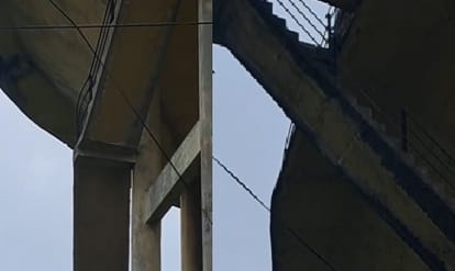 Kanpur Woman attempted suicide by climbing on water tank got injured after falling admitted to Hallet Hospital