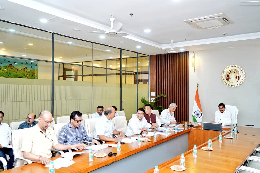 MP News: CM Dr. Yadav said- speed up recruitment for vacant posts, do regular review
