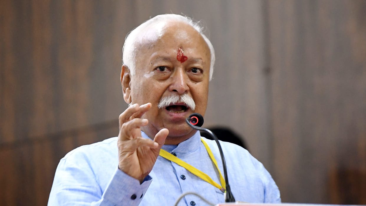 Mohan Bhagwat says leaders should retire at 75 years RSS chief statement on age limit five years ago