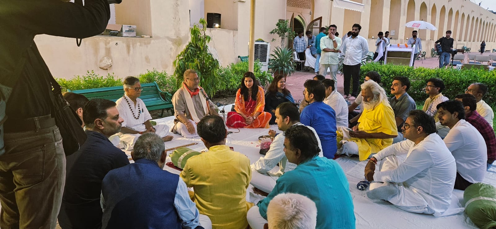 Evidence found in air testing by astrologer Indra Dhwaj about good rain in Jaipur