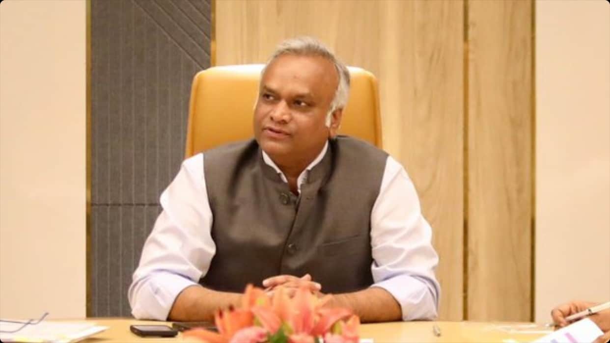 Priyank Kharge On Karnataka CM post controversy and Supreme Court allowing EC to continue SIR in Bihar