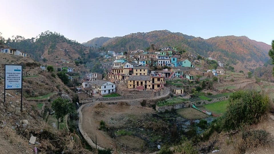 Work on two roads in Almora is stuck due to non-allocation of land