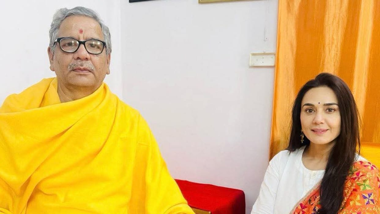 Acharya Ashok became Preity Zinta guru actress wrote special thing on social media for guru purnima