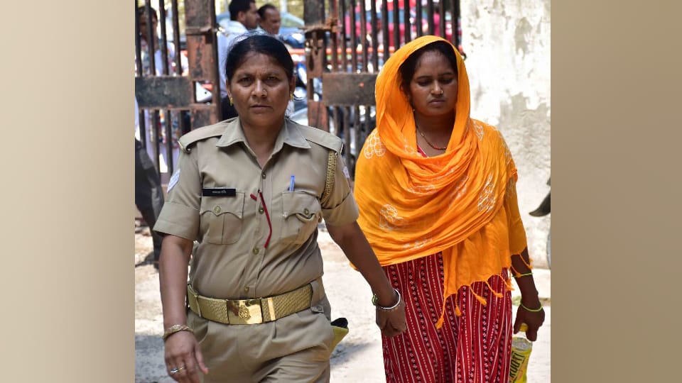 Aligarh murder case update woman her lover to kill her husband After watching Crime Patrol shots new reveal