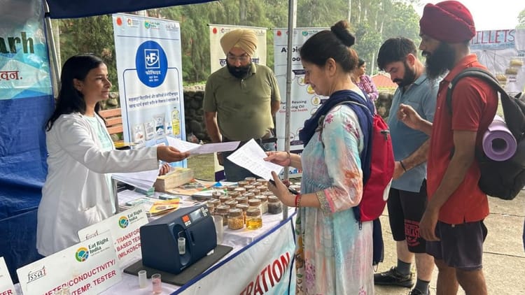 Food Safety Wing Of Health Department Organised Awareness Programme In The Park Located In Sector 33, Chandiga – Amar Ujala Hindi News Live