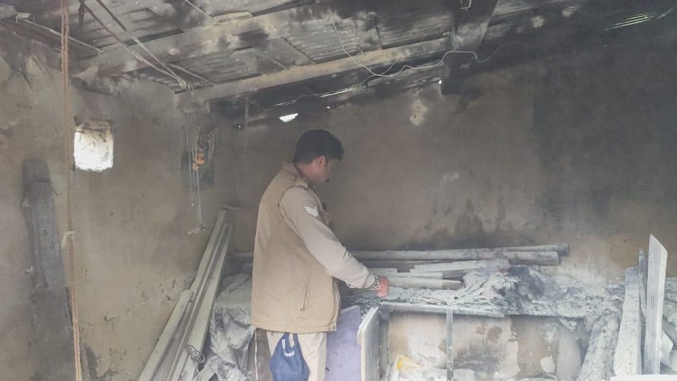 Drug addicts set fire to a government warehouse in nainital