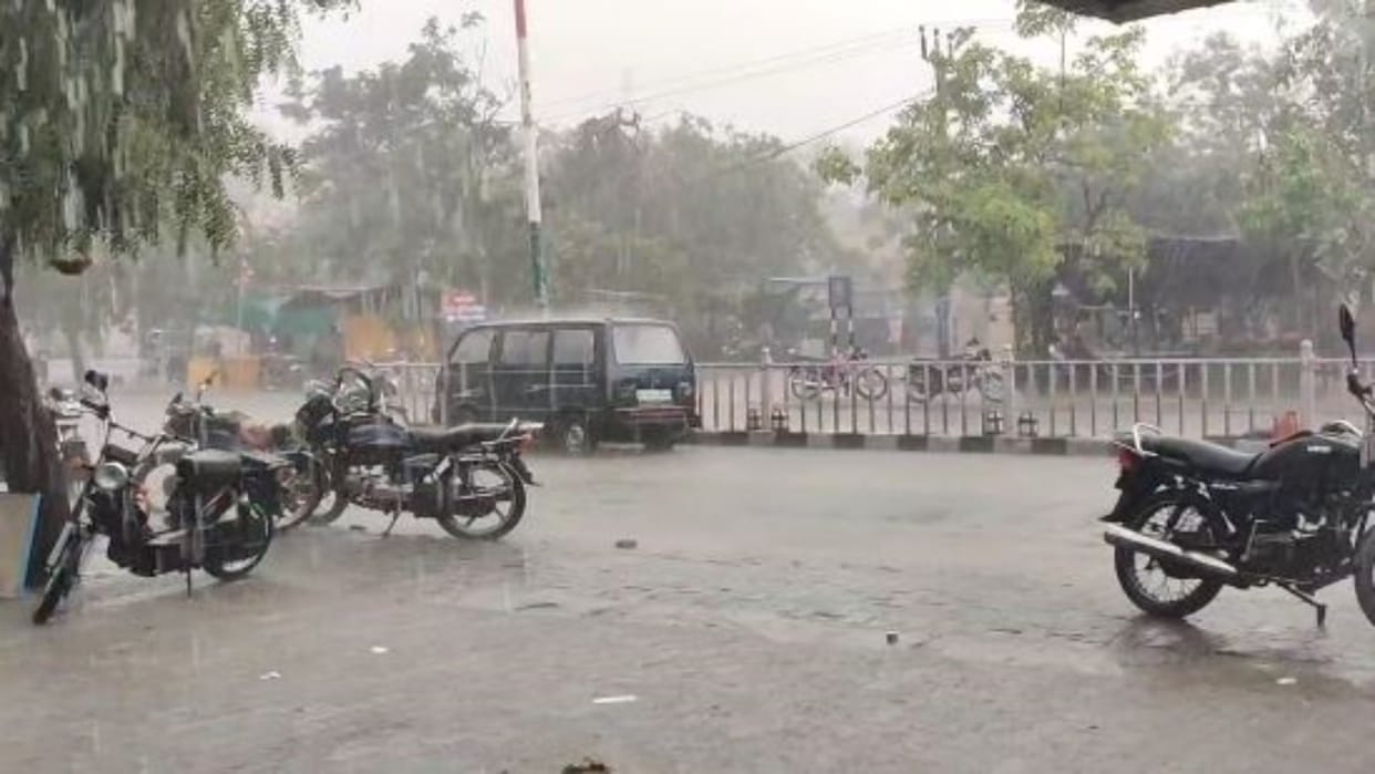 Change in weather likely in Delhi-NCR warning issued for rain and strong winds in the next few hours