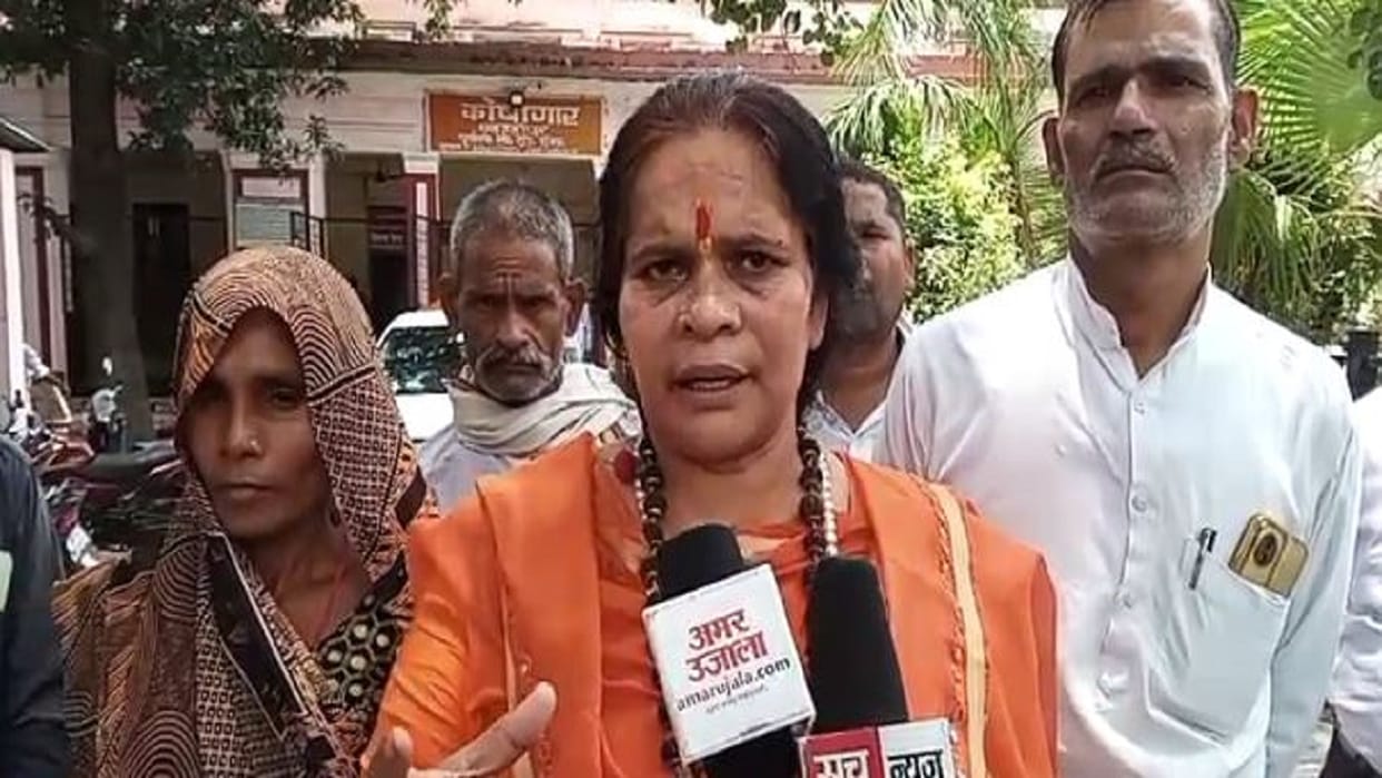 Sadhvi Prachi expressed displeasure over non-arrest of accused in Shahjahanpur