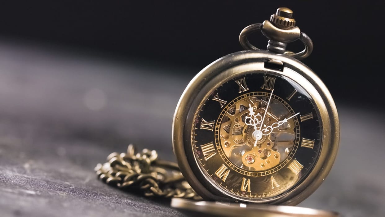 World First Watch History World Oldest Known Watch a Peter Henlein Mystery All Details in Hindi