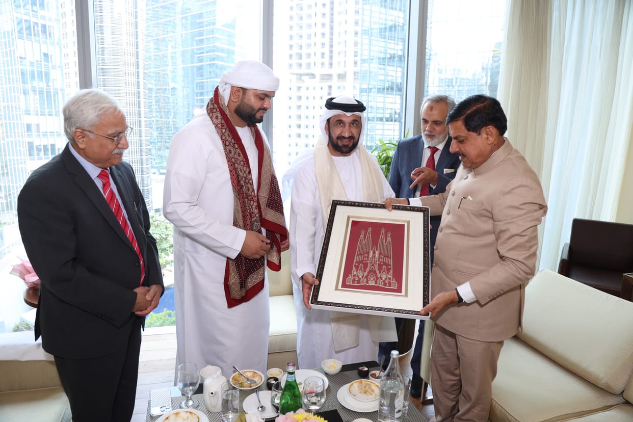 Mohan Yadav Dubai Visit: CM invited Mohammad Yamahi to come to MP, visited BAPS Hindu temple