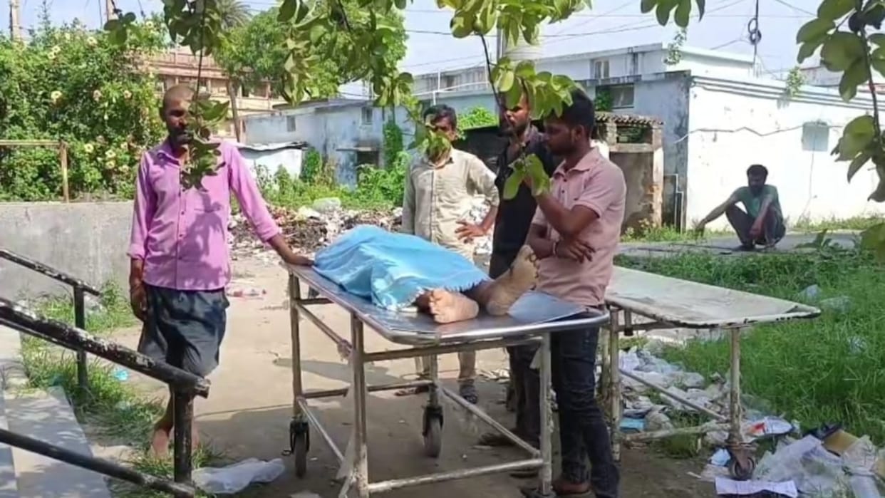 Bihar News: Bullies beat up shopkeeper for not giving cold drink, elderly father dies during treatment