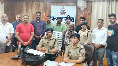 Uttarakhand: नेपाल सीमा से करोड़ों की MDMA ड्रग्स के साथ महिला गिरफ्तार, पहली बार पकड़ी गई इतनी बड़ी खेप Uttarakhand News Woman arrested with MDMA drugs worth crores from Nepal border in Champawat