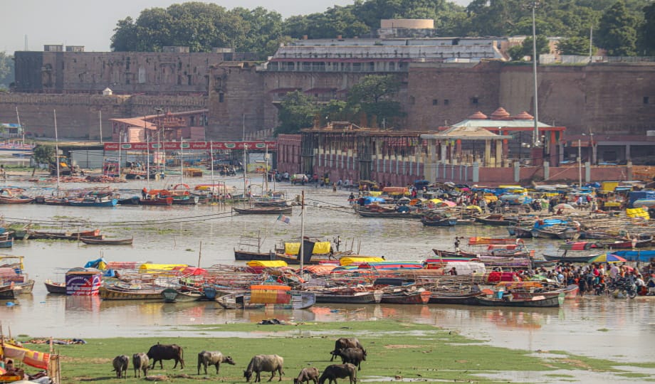 Prayagraj News: Residents of Kachhari areas scared due to cloudburst in the mountains