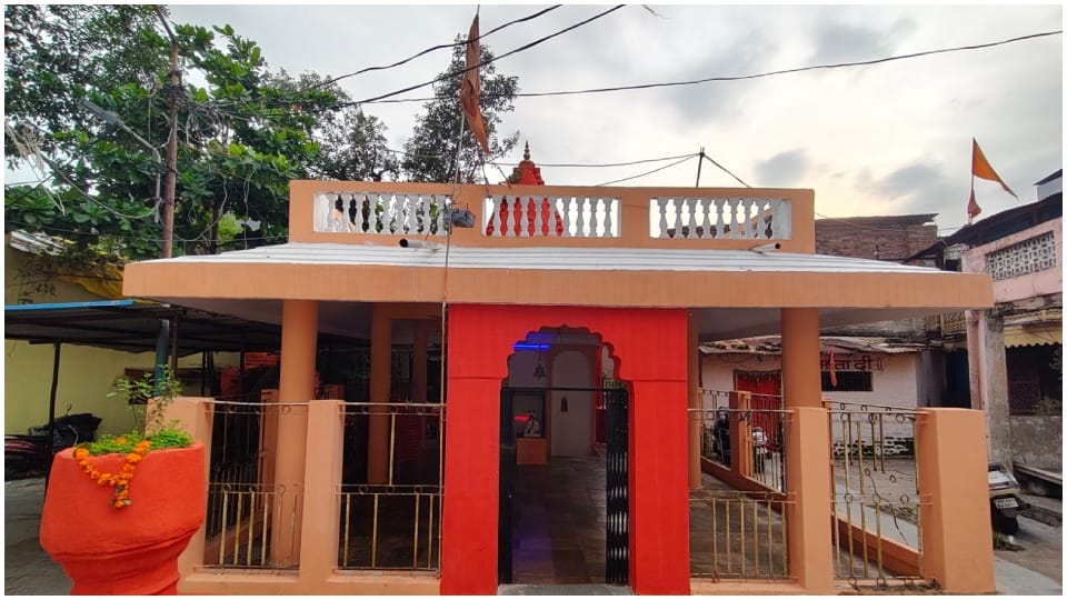 Indreshwar Mahadev: The Ancient Shiva Temple of Indore Built on a Sacred Hillock