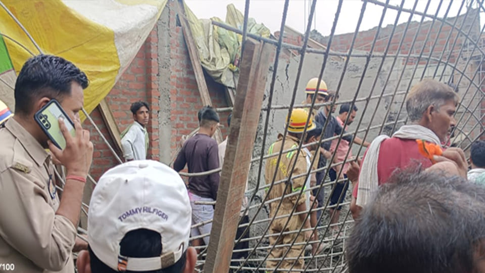 Kannauj: Two workers died and seven were injured as the lintel of an under-construction house collapsed