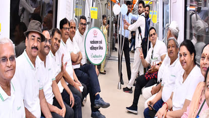 Members of Parivartan Forum enjoyed metro journey from Kanpur Central to IIT