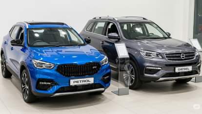 किस इंजन वाली कार पर सबसे अधिक फायदा