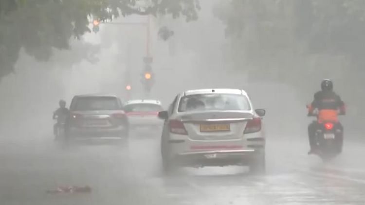 It Rained In Many Parts Of Delhi On Sunday Morning – Amar Ujala Hindi News Live