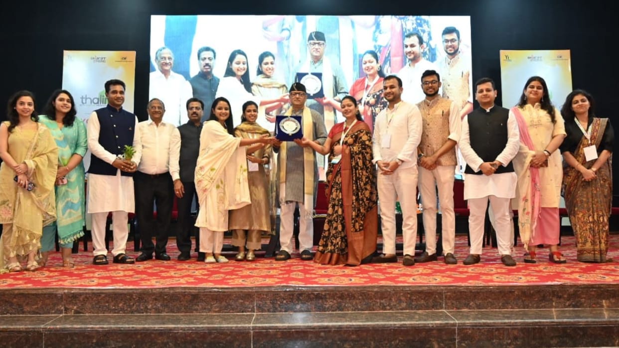 Varanasi News More than 150 youth participated in Young Indian Parliament 2025 got important information