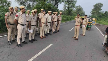 Hundreds of Shiva devotees left from Hathin and Palwal for Braj Mandal Yatra in Nuh