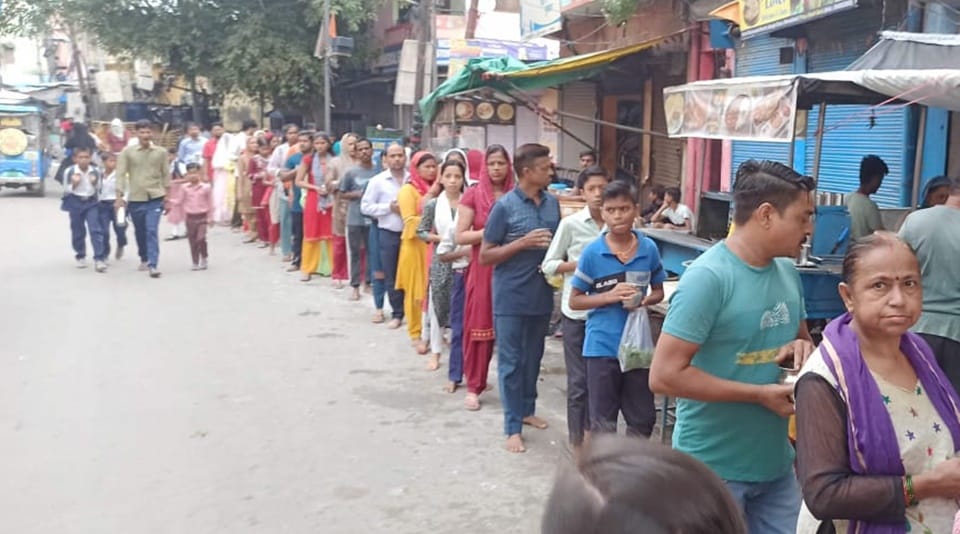 Kanwar 2025: The streets of Moradabad were filled with Shiva…devotees flocked to Shiva temples for Jalabhishek