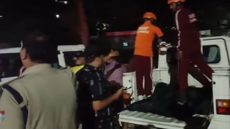 Chamoli News: गदेरे में नहाने गए थे पांच दोस्त, तेज बहाव में बहने से दो की मौत, तीन ने खुद को बचाया