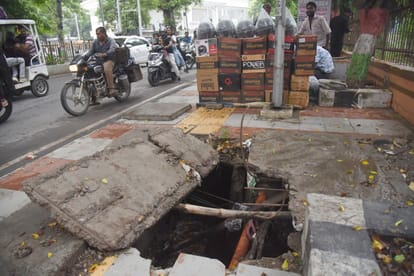 Lucknow: Government's negligence, officers kept holding meetings while lives were lost in open drain; CM Yogi