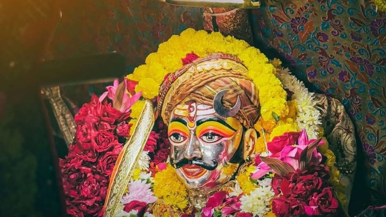 Shri Mahakaleshwar's procession today, Ujjain will resonate with Vedic mantras and tribal dance