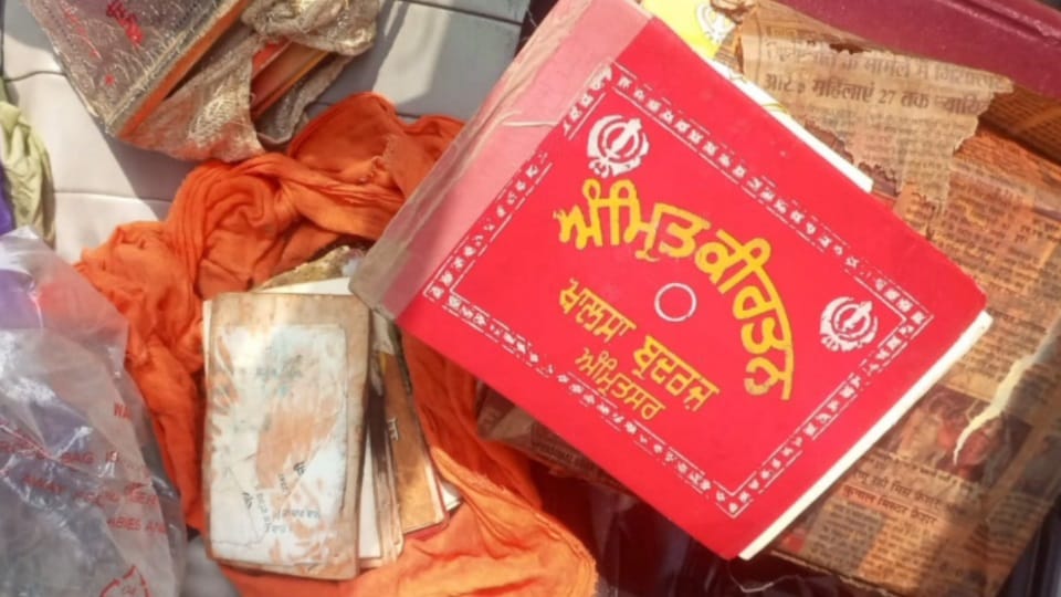 Parts of Gutka Sahib found in garbage collection vehicle in Amritsar