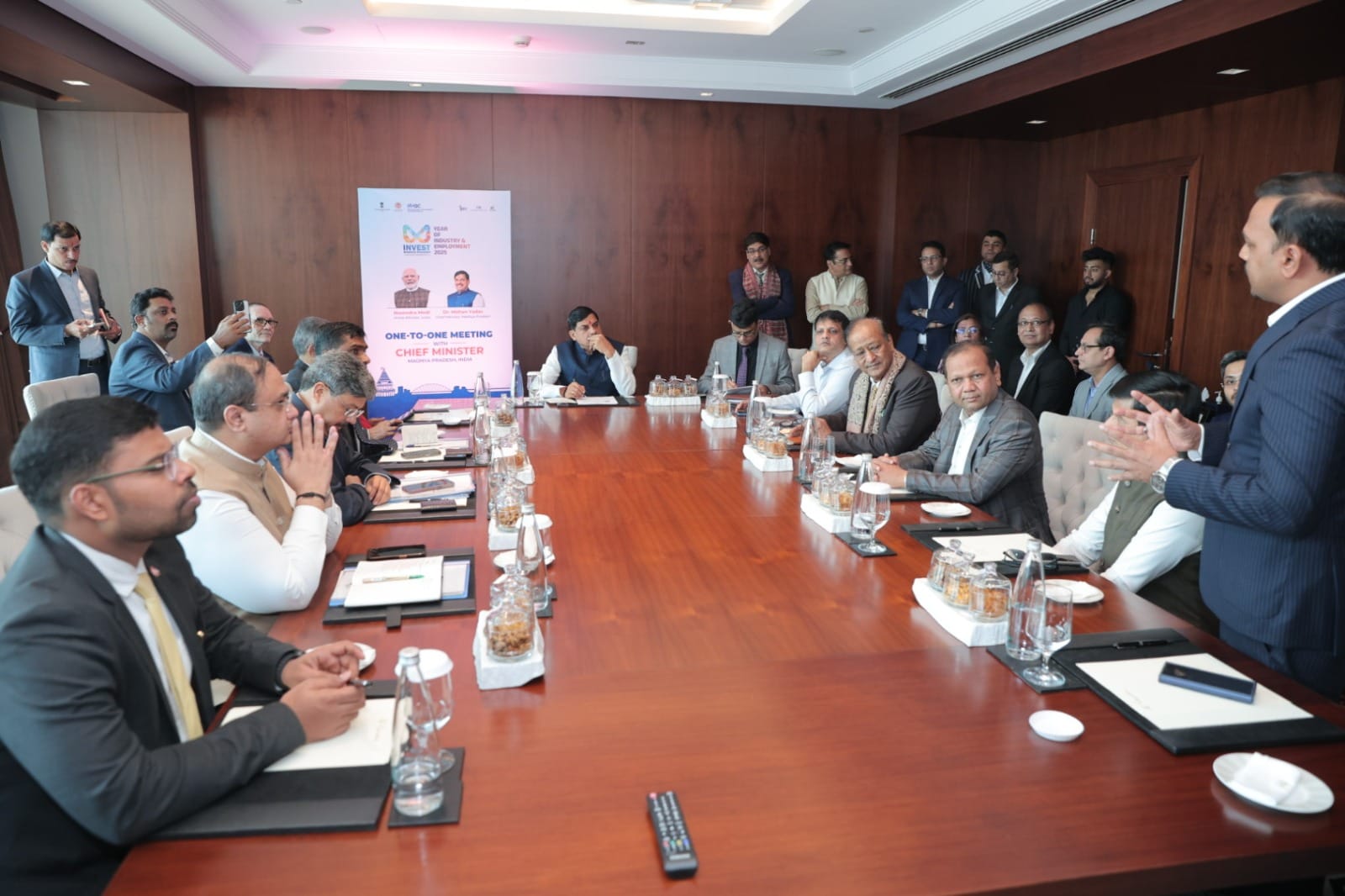 Mohan Yadav Dubai Visit 2nd Day: Important meeting held between CM Dr. Yadav and JITO, MP can benefit from par