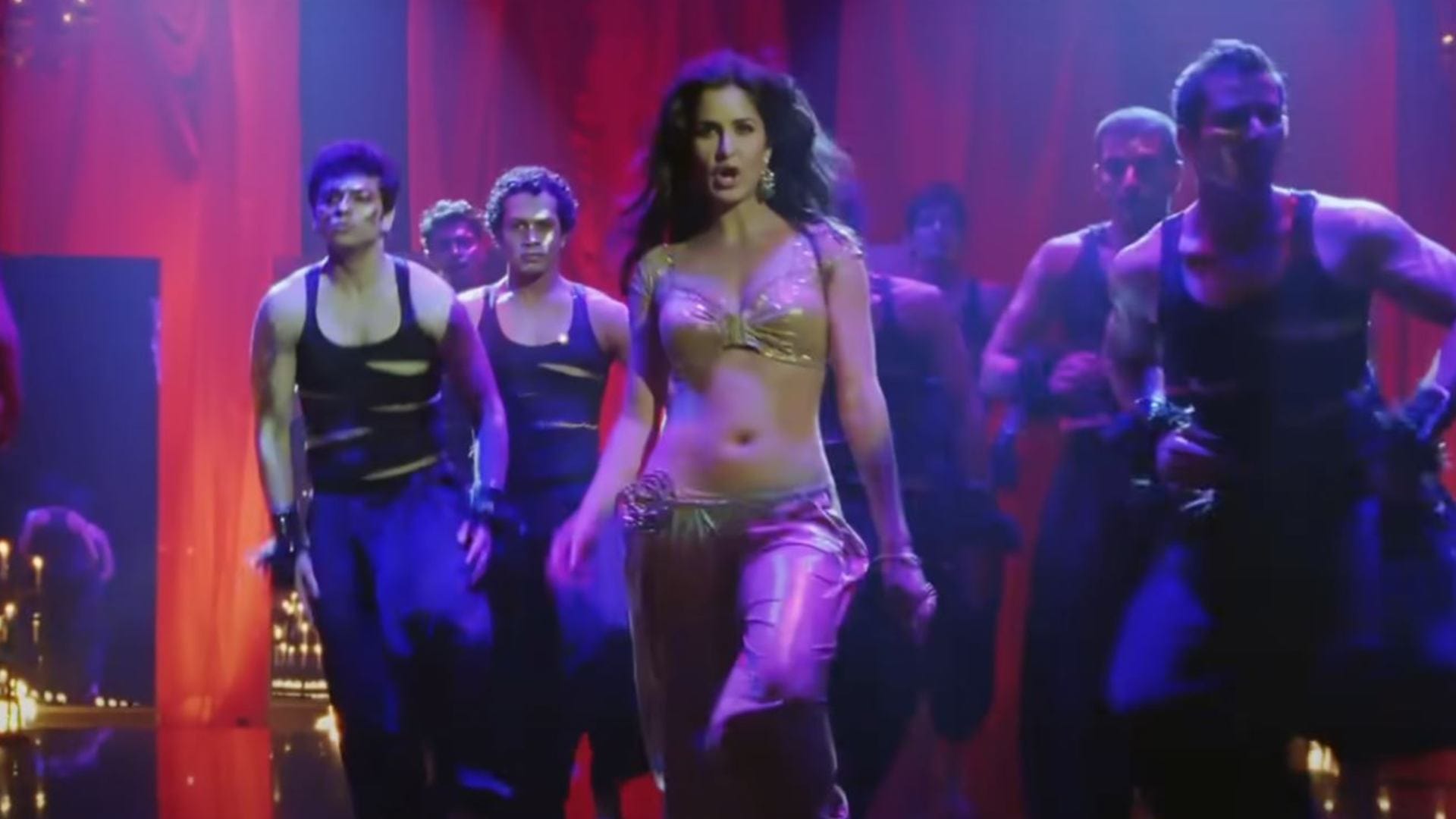 Katrina Kaif Birthday 8 Famous Item Songs Kamli Kamli Kala Chashma Sheila Ki Jawani Chikni Chameli