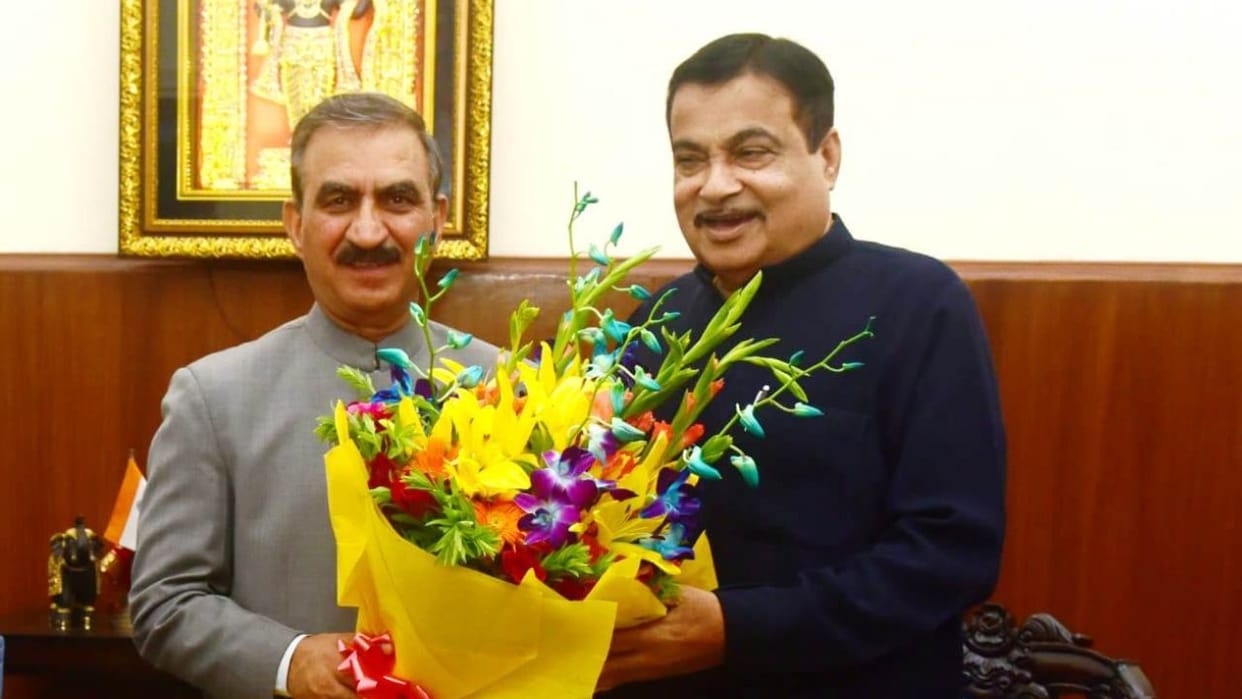 Himachal CM Sukhu met Gadkari in New Delhi discussed roads and ropeway projects