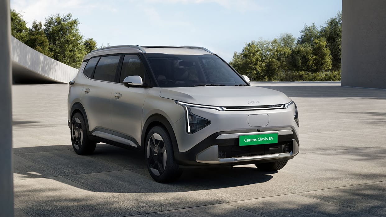 Kia Carens Clavis EV launched in India Know Price Features Specifications