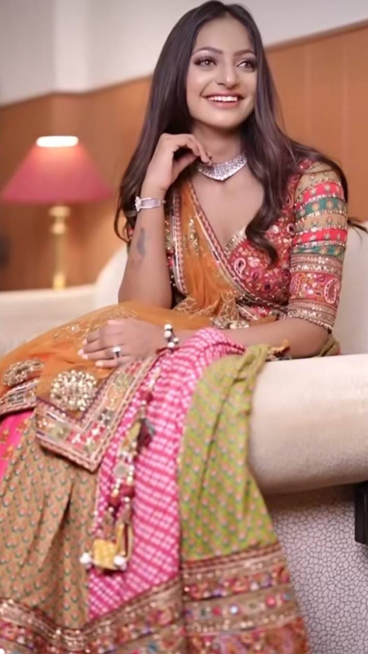 महाकुंभ वायरल गर्ल मोनालिसा