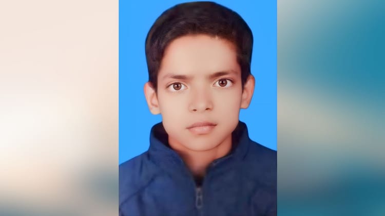 Bihar News: प्रार्थना के दौरान छात्र की तबीयत बिगड़ी, इलाज के दौरान हुई मौत; पुलिस जांच में जुटी