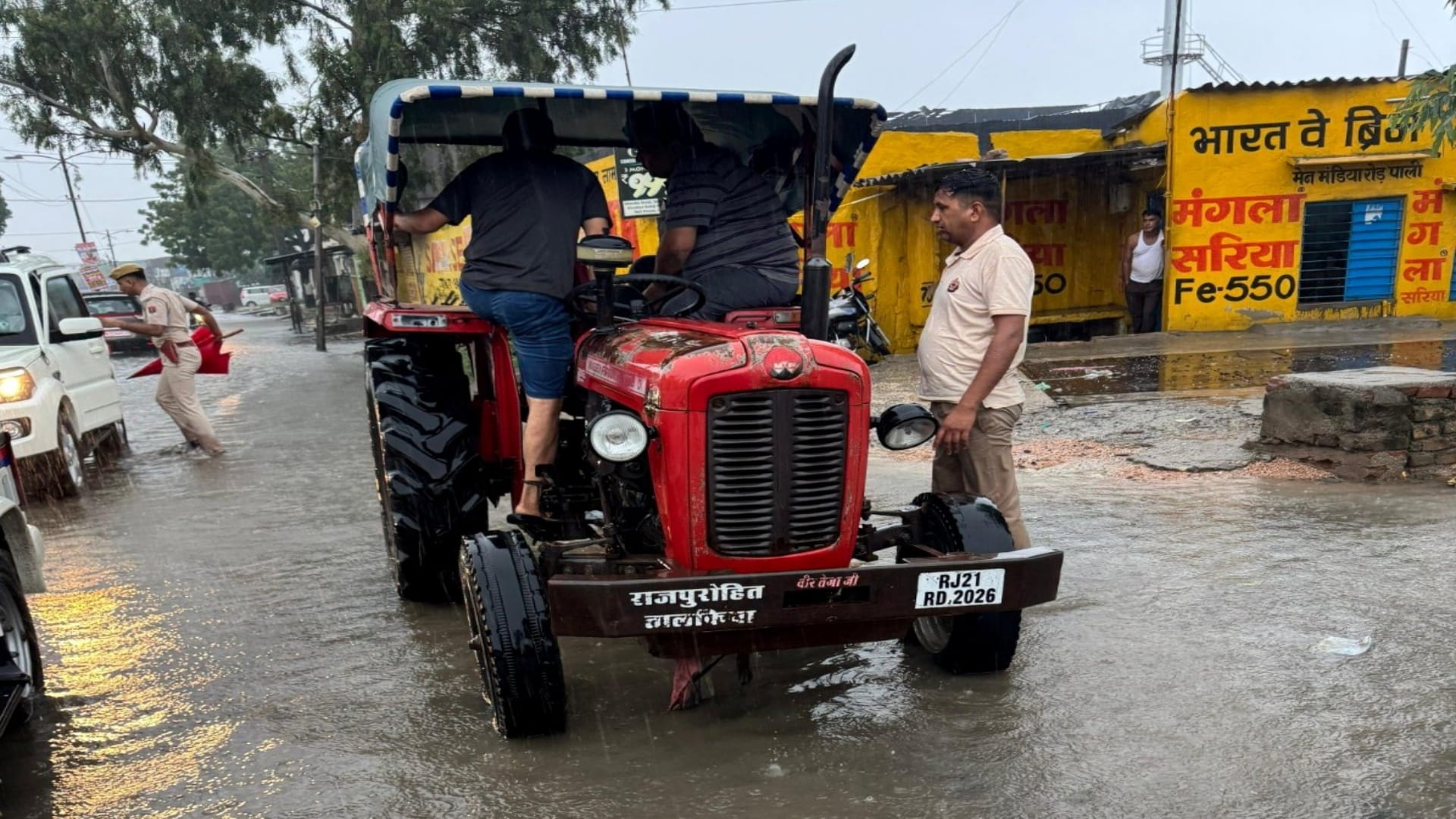 Pali: 9 Inches of Rain, Flood-Like Situation, Collector and SP Survey on Tractor, Special Measures Implemented