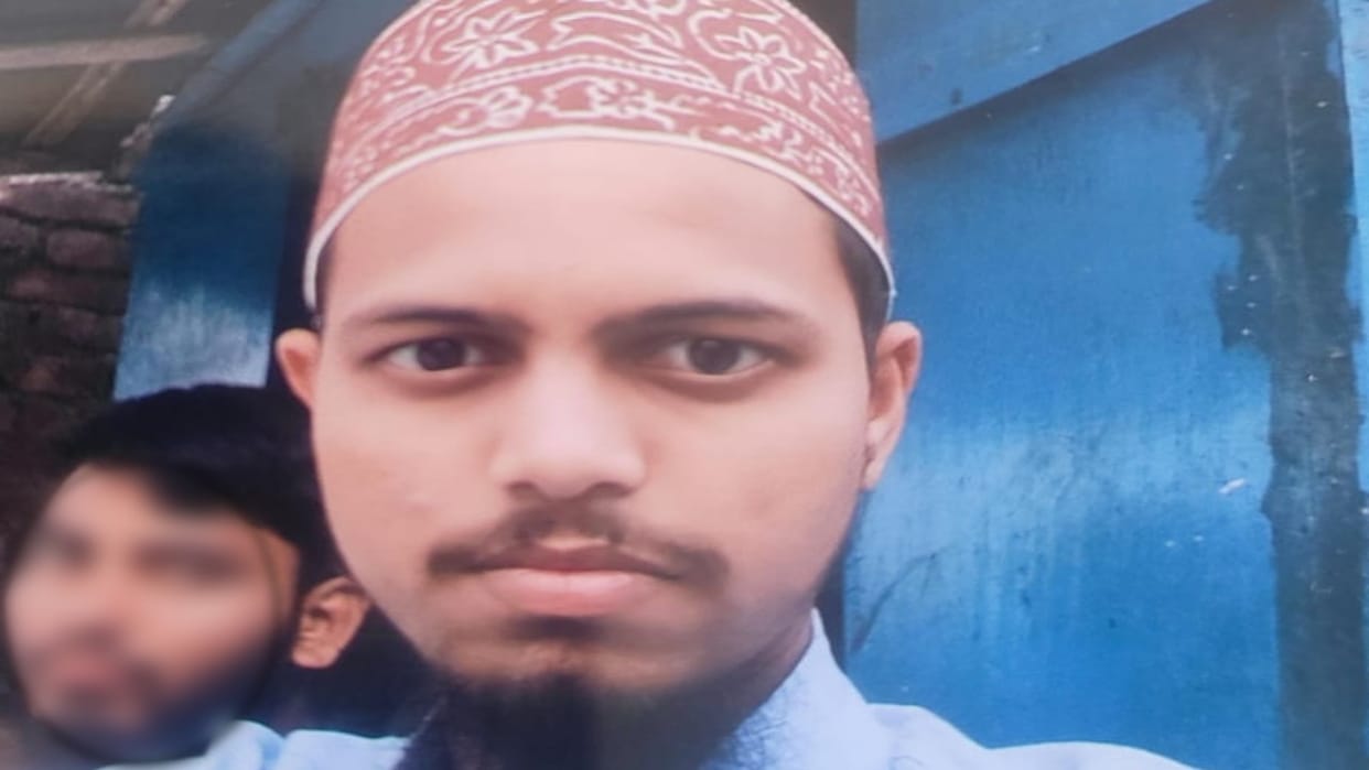 Bihar student committed suicide by hanging himself in jamiatur raza madrasa Bareilly
