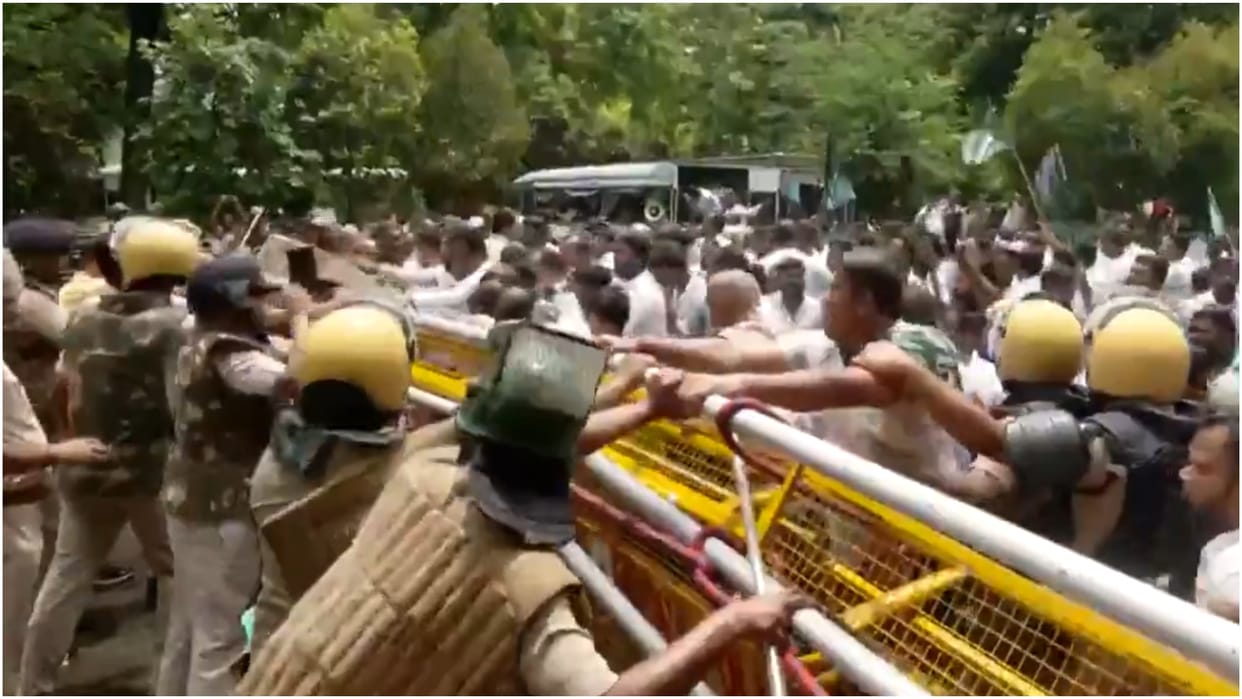 Odisha: Uproar after student's death, BJD's demonstration; Police lathicharged, many workers detained