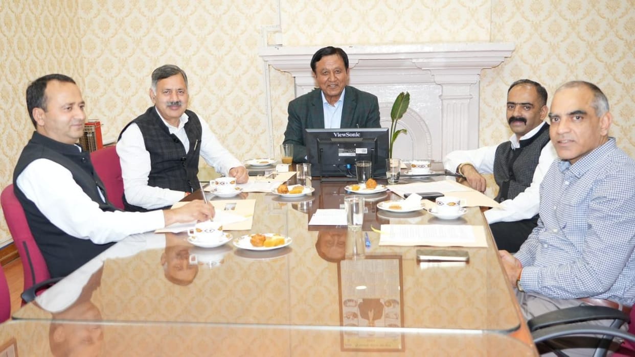 Early warning system will be installed in Himachal helicopters will be hired for relief in disaster
