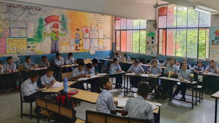 U Shape Seating Plan In Chandigarh Schools – Amar Ujala Hindi News Live