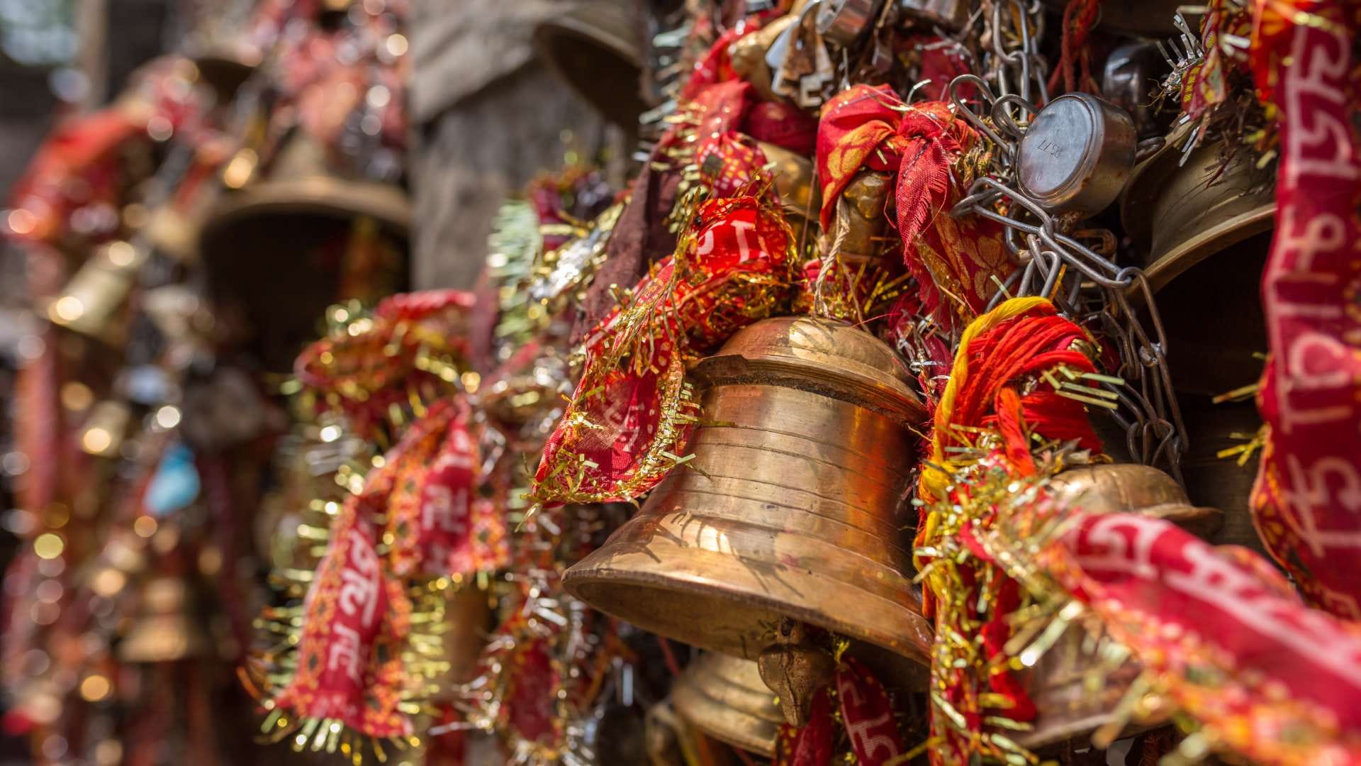 Indian temples where non vegetarian prasad offered to god