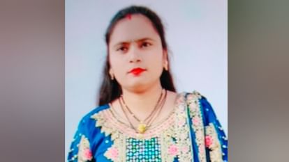 UP: 'मुझे कमरे में बंद करके पीटा... कई दिन भूखा भी रखा', पति ने तलाक मांगा तो हाथ-पैर पर सुसाइड नोट लिख दी जान Husband asked for divorce wife suicide by writing a suicide note on her body In Baghpat