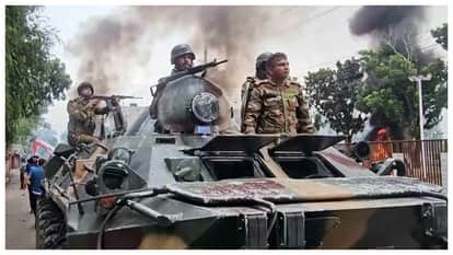 हिंसा के चलते सड़कों पर उतरी आर्मी
